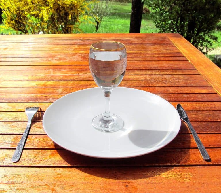 Hydratation et prévention : combien d'eau boire au quotidien ?